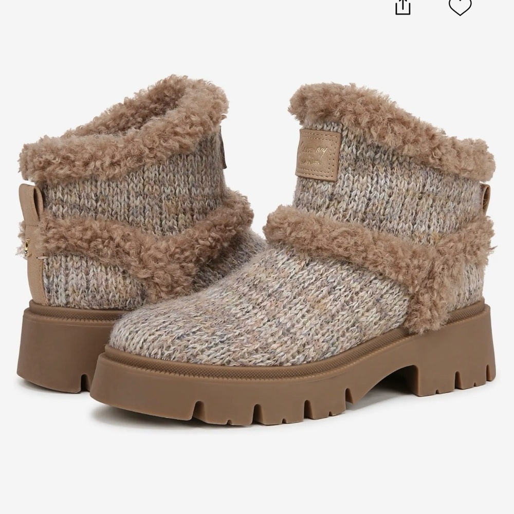 Circus by Sam Edelman Beige Knit Lug Sole Ankle Boots NIB